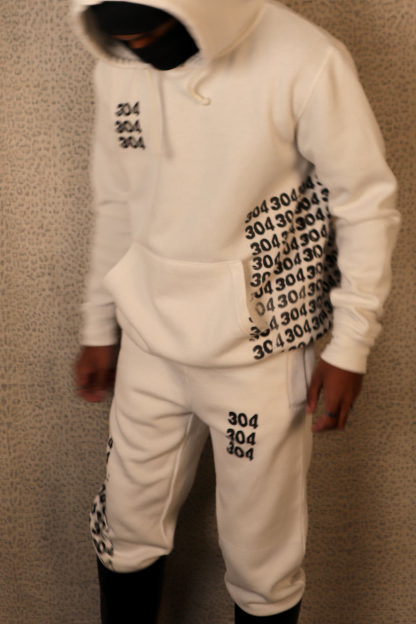 WHITE “304 REPEATER” LIGHT-WEIGHT SWEAT SUIT