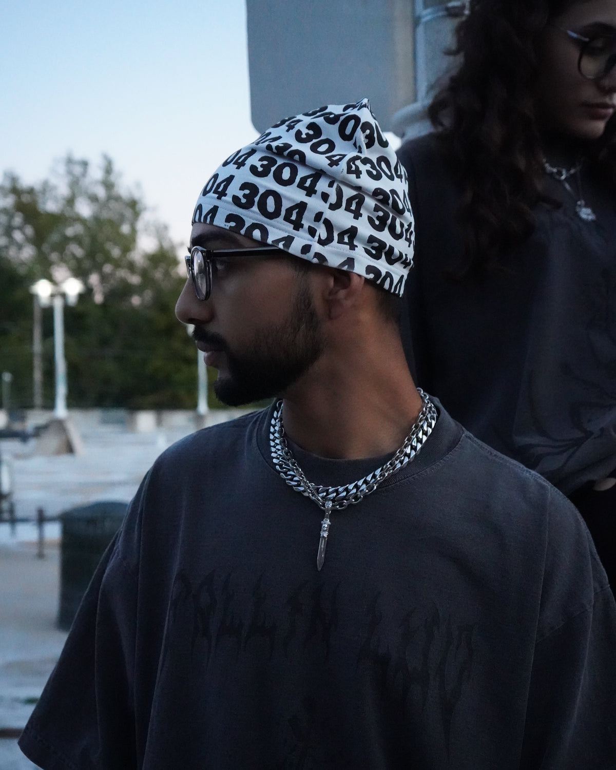 "304 REPEATER" WHITE SKULL CAP