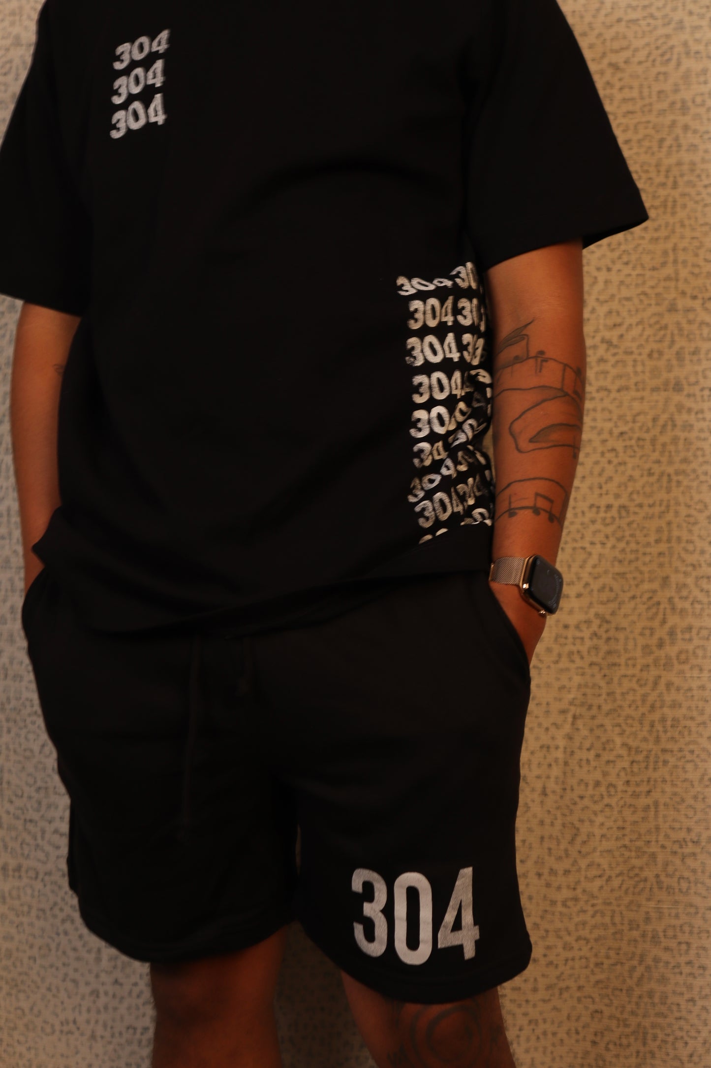 BLACK “304 REPEATER" T-SHIRT