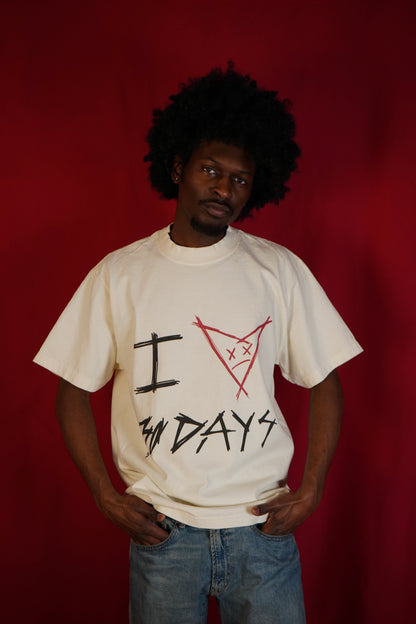 “I ❤️ 3OD4YS” GRAPHIC T-SHIRT