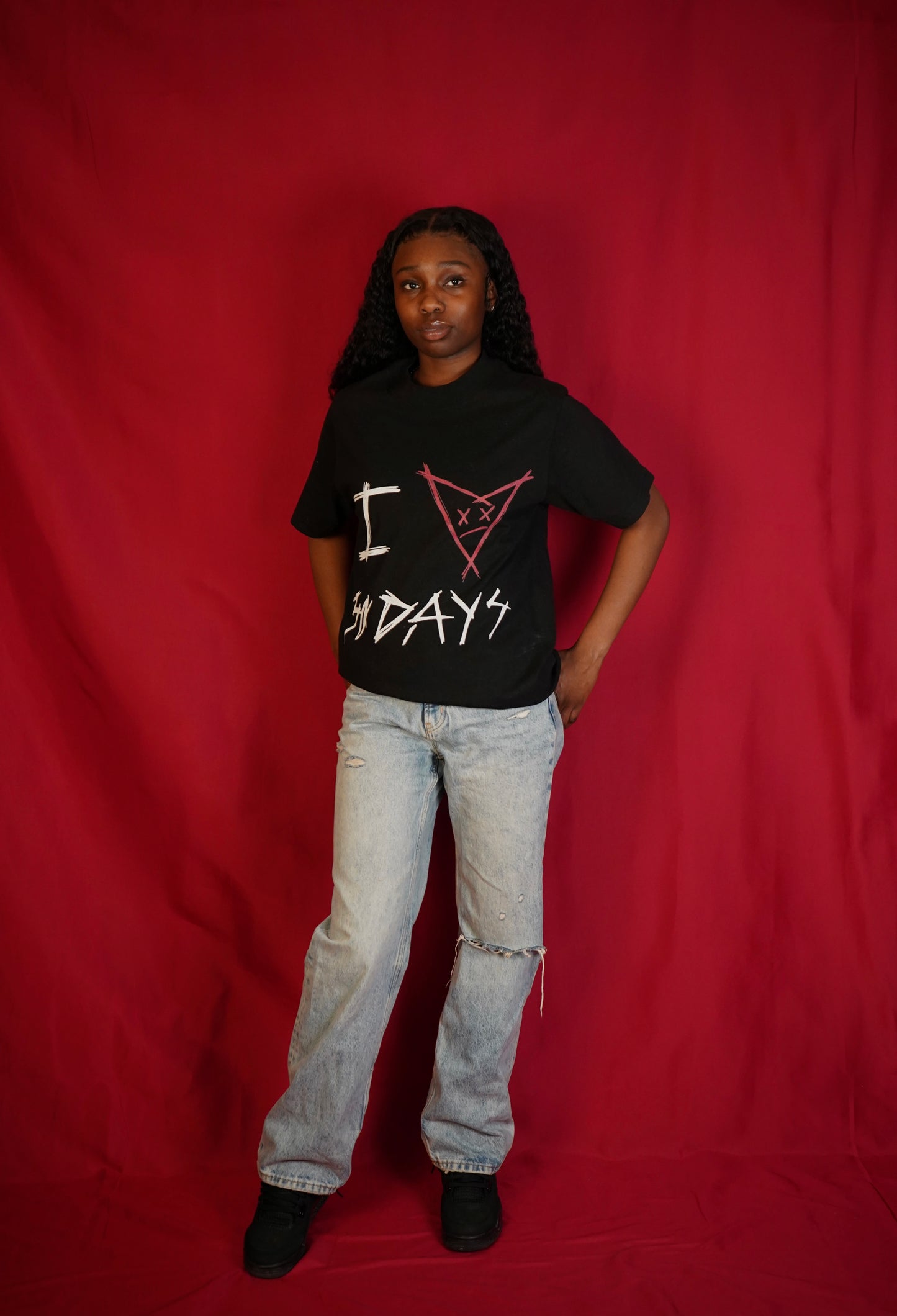 “I ❤️ 3OD4YS” GRAPHIC T-SHIRT