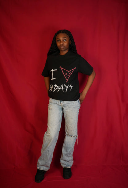 “I ❤️ 3OD4YS” GRAPHIC T-SHIRT
